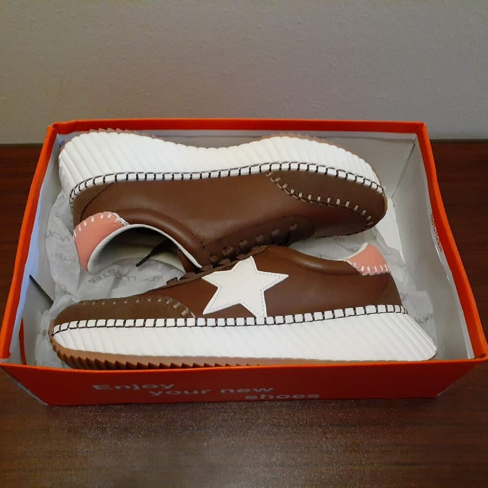 Lucky Step Women's Fashion Star Platform Walking Sneakers NIB - Picture 10 of 11